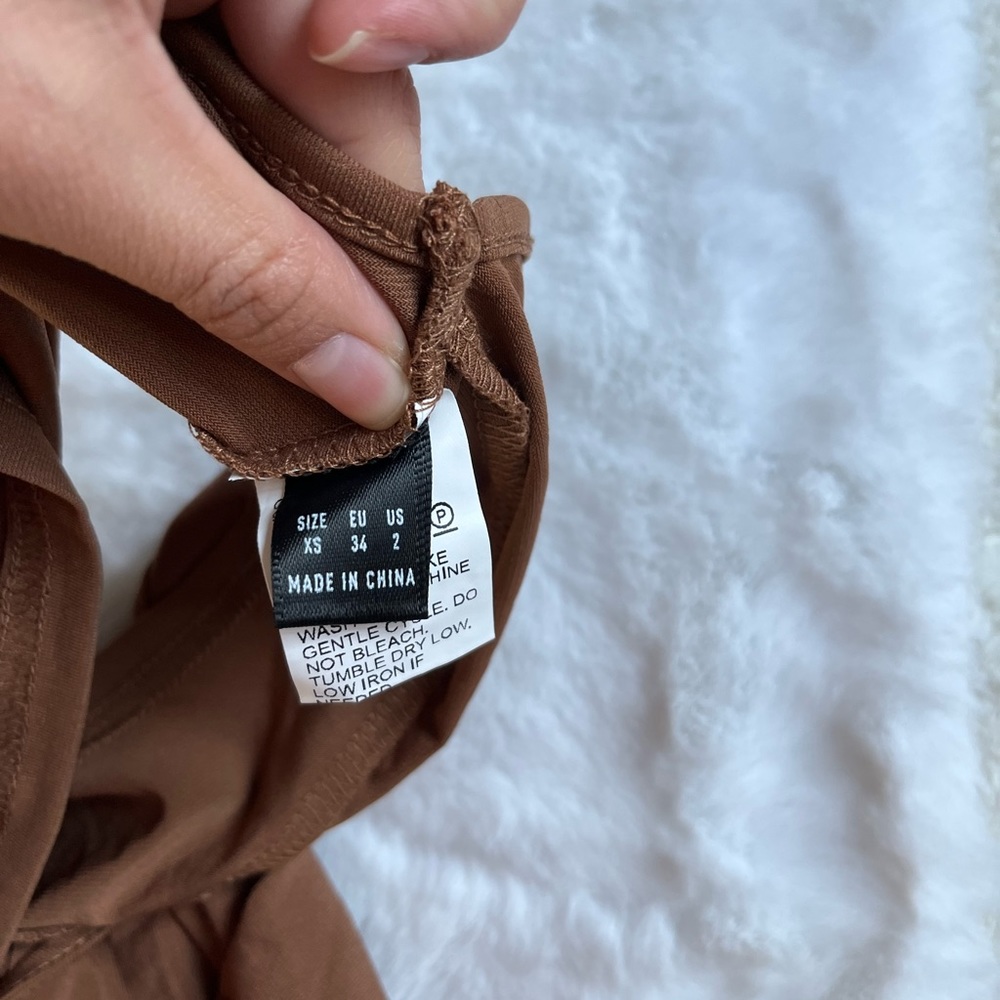 Crop top - Picture 2 of 2